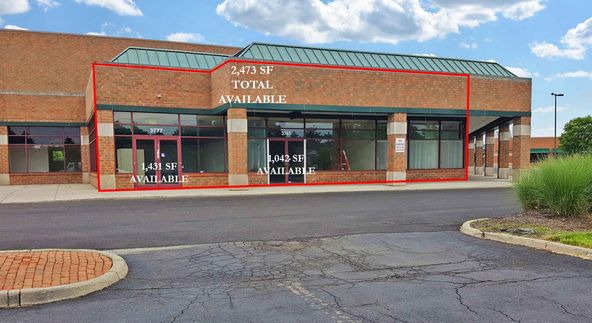 The Market at Mill Run: 3763-3799 Ridge Mill Dr, Hilliard, OH 43026